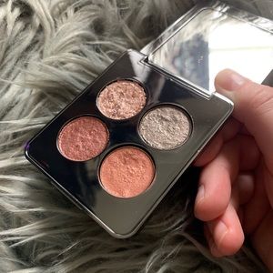 Roen beauty 11:11 palette